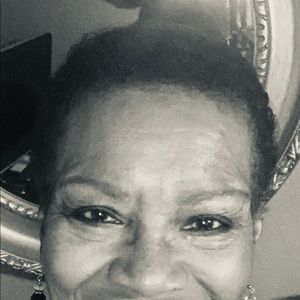 Meet your Posher, Laverta